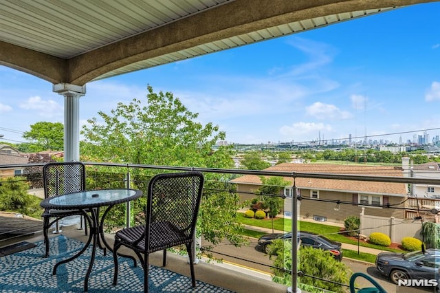 28 Elizabeth Ct, Secaucus, NJ 07094 - view of balcony