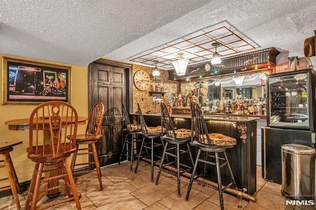 28 Elizabeth Ct, Secaucus, NJ 07094 - community bar area with a textured ceiling and light tile patterned floors