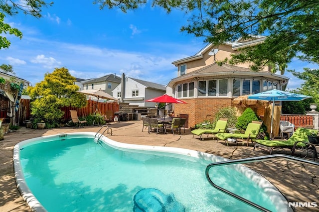 28 Elizabeth Ct, Secaucus, NJ 07094 - view of pool with a patio area