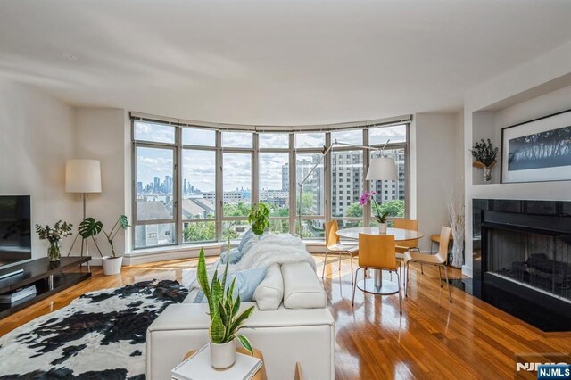 8100 River Rd Unit 612, North Bergen, NJ 07047