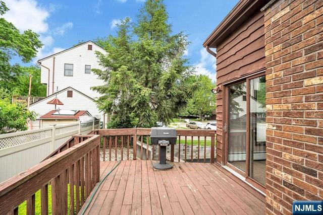 23 Bohnert Pl, Waldwick, NJ 07463 - deck with grilling area