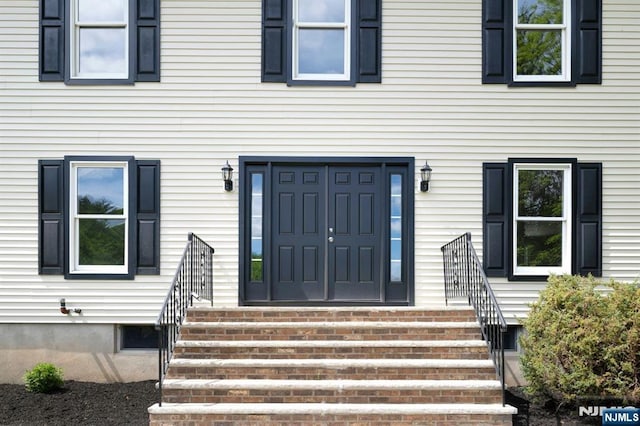 1582 Grnwd Lk, West Milford, NJ 07421 - view of property entrance