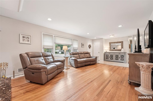 7 Meadow Ct, Midland Park, NJ 07432 - living area with light wood-type flooring and recessed lighting
