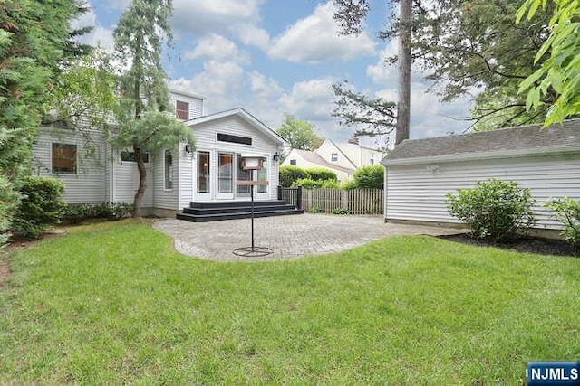 55 Beech St, Westwood, NJ 07675 - view of yard with a patio area