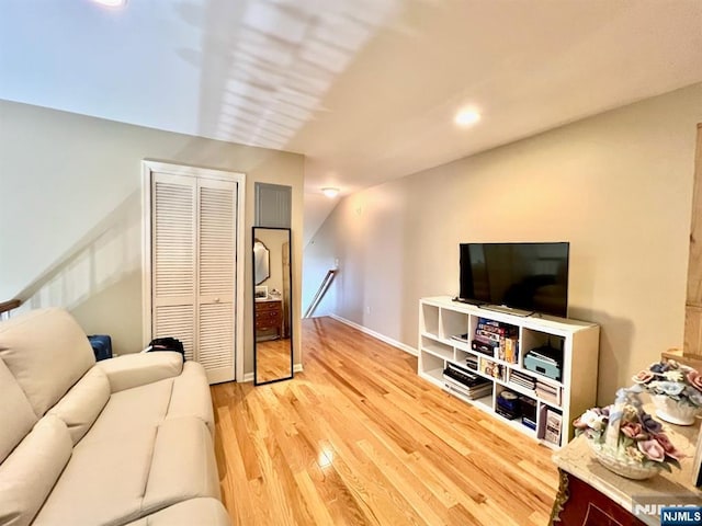 200 Dey St Unit 283, Harrison, NJ 07029 - living room with light wood-type flooring and baseboards