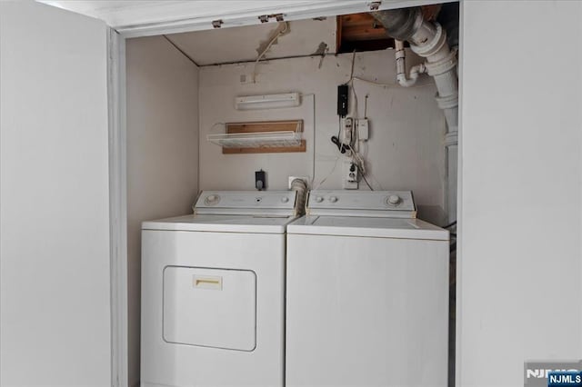 82 Elston St, Bloomfield, NJ 07003 - washroom featuring separate washer and dryer