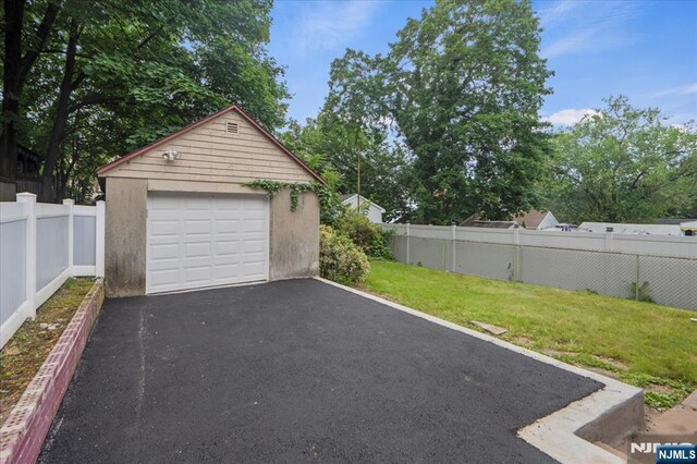 82 Elston St, Bloomfield, NJ 07003 - detached garage with asphalt driveway