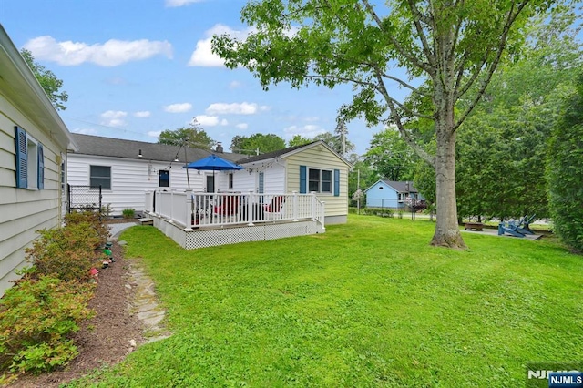 39 N 5th St, Park Ridge, NJ 07656 - rear view of property featuring a wooden deck