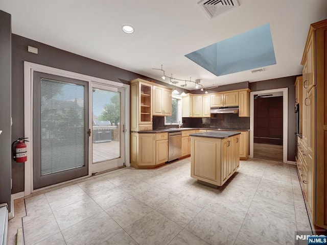 39 Daniels Dr, Clifton, NJ 07013 - kitchen with stainless steel dishwasher, dark countertops, a kitchen island, backsplash, and baseboards