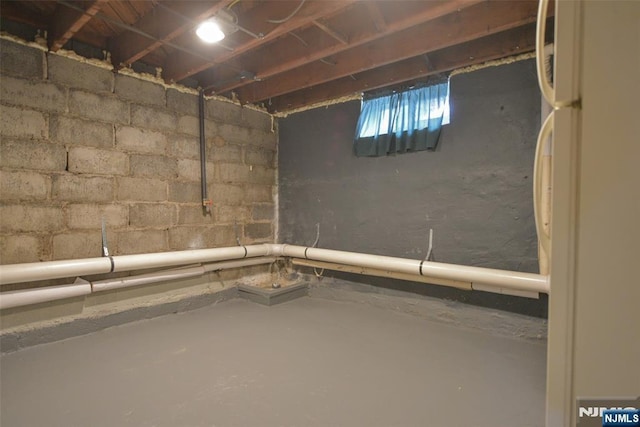 62 Overlook Ave, North Haledon, NJ 07508 - below grade area with freestanding refrigerator
