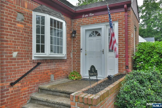 62 Overlook Ave, North Haledon, NJ 07508 - doorway to property with brick siding
