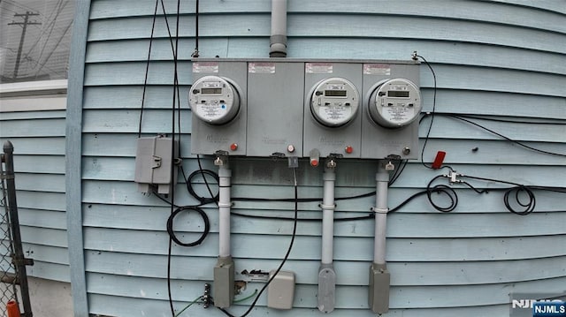 20 2nd Ave, Paterson, NJ 07524 - exterior view of electric meter