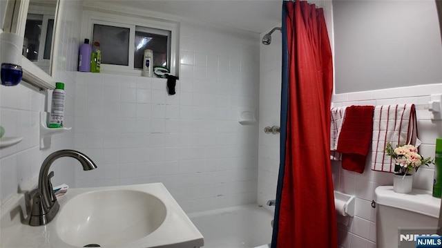 20 2nd Ave, Paterson, NJ 07524 - full bathroom with tile walls and shower / bathtub combination with curtain