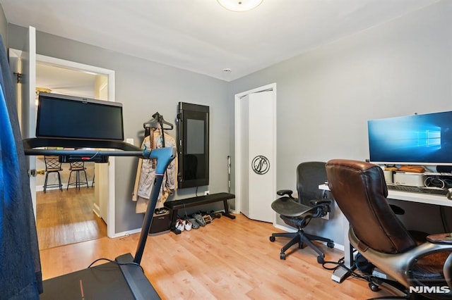 4 Lenape Trl, Wayne, NJ 07470 - office space with wood finished floors
