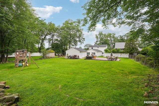 4 Lenape Trl, Wayne, NJ 07470 - view of yard featuring a playground