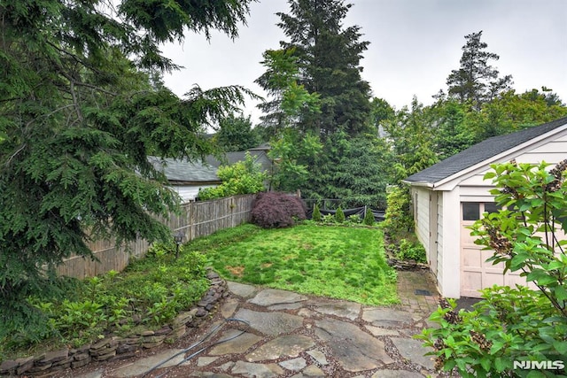 123 Buena Vista Ave, Hawthorne, NJ 07506 - view of yard