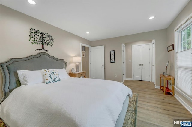 669 Juniper Way, Mahwah, NJ 07430 - bedroom featuring light wood-style flooring and recessed lighting