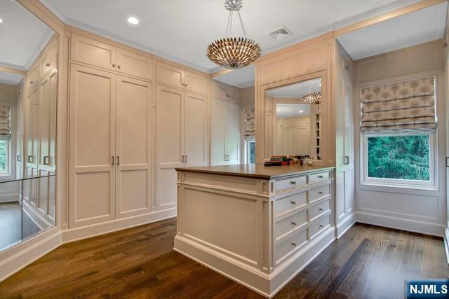 393 Anderson Ave, Alpine, NJ 07620