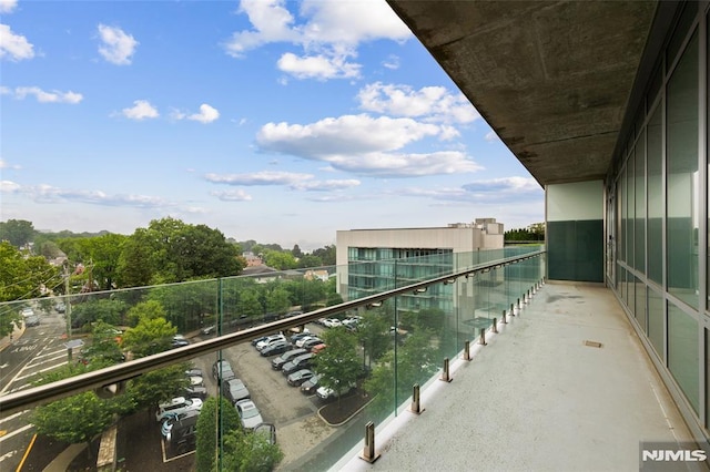 320 Adolphus Ave Unit 604, Cliffside Park, NJ 07010 - view of balcony
