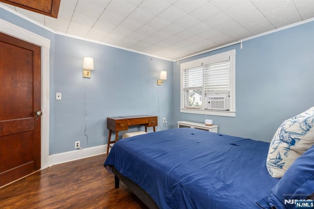 286 Willow Ave, Lyndhurst, NJ 07071 - bedroom featuring crown molding and wood finished floors