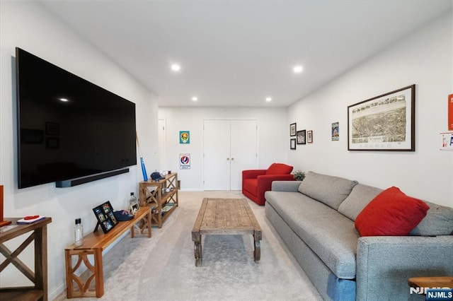 206 Wind Hollow Ct, Mahwah, NJ 07430 - carpeted living room featuring recessed lighting and baseboards
