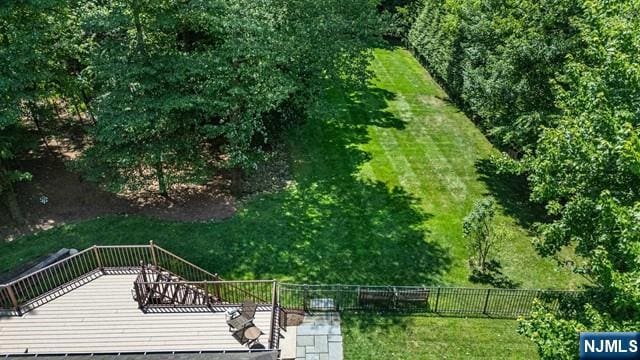 5 Hurley Ct, Wyckoff, NJ 07481 - view of yard with a wooden deck