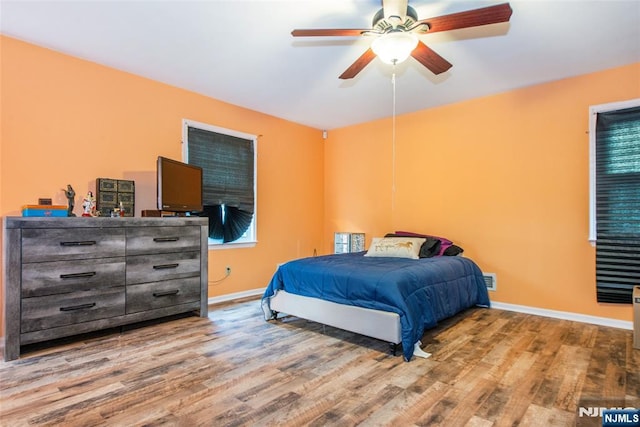 76 Point View Parkway, Wayne, NJ 07470 - bedroom with wood finished floors and a ceiling fan