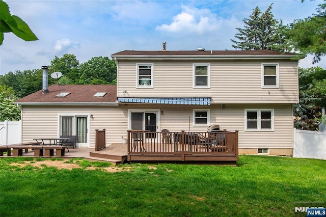 76 Point View Parkway, Wayne, NJ 07470 - rear view of house featuring a wooden deck