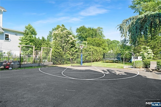 17 Windham Pl, Glen Rock, NJ 07452 - view of basketball court featuring community basketball court and a trampoline