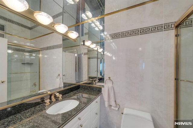 300 Winston Unit 2105, Cliffside Park, NJ 07010 - full bath featuring tile walls, vanity, and a tile shower