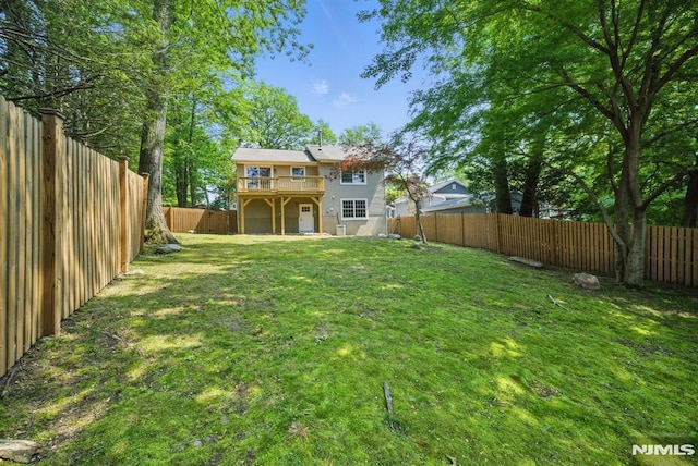 49 Longview Trl, Denville Township, NJ 07834 - fenced backyard featuring a wooden deck