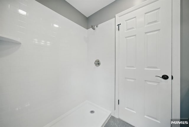 49 Longview Trl, Denville Township, NJ 07834 - bathroom with tiled shower