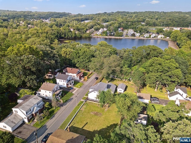 26 Lake, North Haledon, NJ 07508 - view of property location featuring a nearby body of water and nearby suburban area