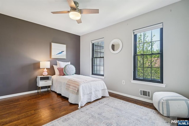 181 Long Hill Rd Unit H3, Little Falls, NJ 07424 - bedroom with wood finished floors and a ceiling fan