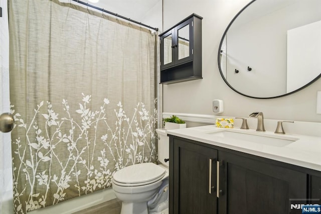 181 Long Hill Rd Unit H3, Little Falls, NJ 07424 - full bath with vanity and shower / bath combo with shower curtain