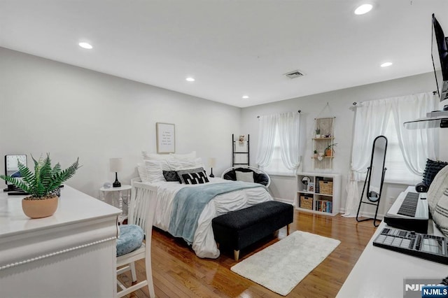 11 Katharina Pl, Twp Of Washington, NJ 07676 - bedroom featuring wood finished floors and recessed lighting