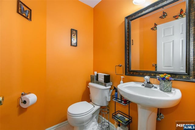 143 Summit Rdg, Pompton Lakes, NJ 07442 - bathroom with toilet and tile patterned flooring