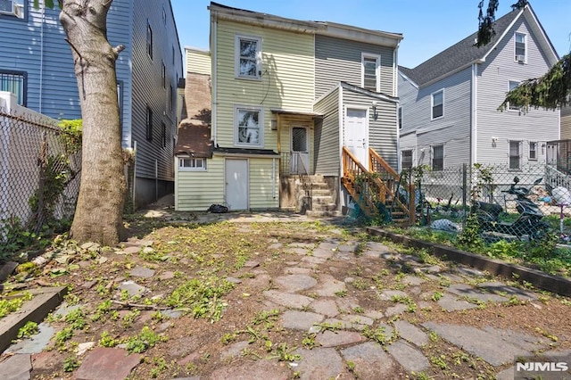 223 N 6th St, Newark, NJ 07107 - back of property