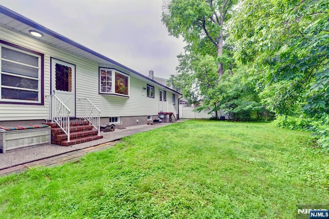 76 Central Ln, Secaucus, NJ 07094 - view of yard featuring entry steps