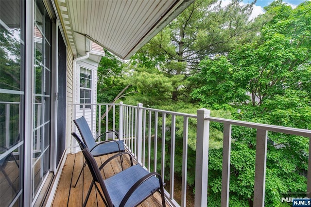 462 Poets Way, Mahwah, NJ 07430 - view of balcony
