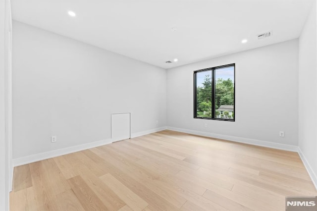 172 Birchwood, Old Tappan, NJ 07675 - spare room with light wood-style floors and recessed lighting