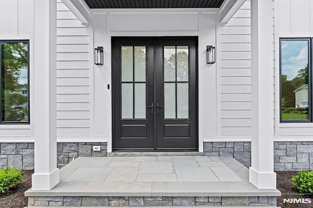 172 Birchwood, Old Tappan, NJ 07675 - property entrance with french doors and stone siding