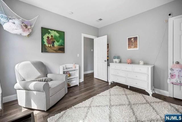 41 S Demarest Ave, Bergenfield, NJ 07621 - sitting room with wood finished floors