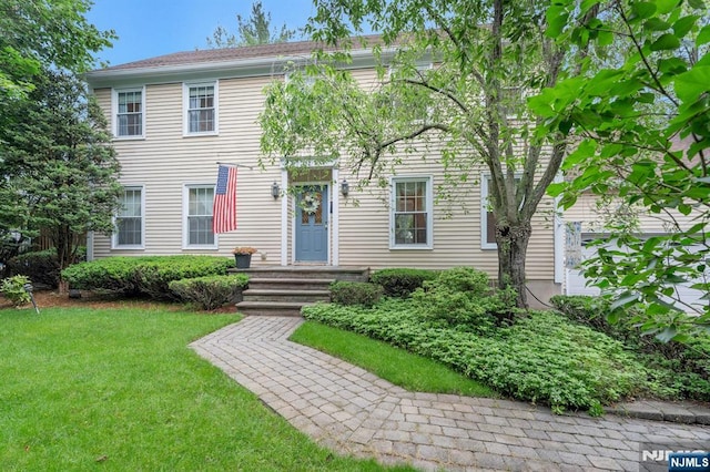 552 Godwin Ave, Midland Park, NJ 07432 - colonial inspired home featuring a front lawn