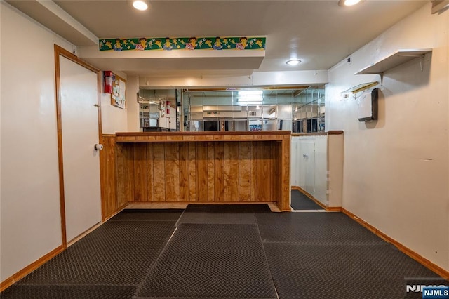 72 N Dr, Rochelle Park, NJ 07662 - bar area featuring recessed lighting