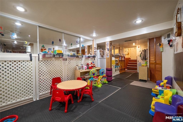72 N Dr, Rochelle Park, NJ 07662 - recreation room featuring rubber floors and recessed lighting