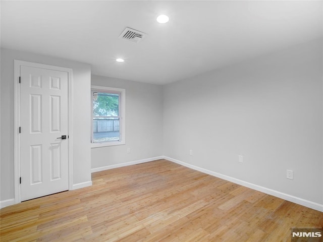 112-122 Halsted, Newark, NJ 07106 - unfurnished room featuring recessed lighting and light wood-style floors