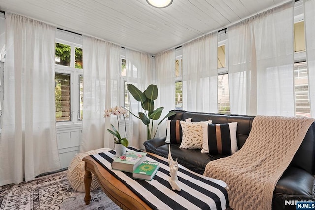 19 Mckinley Ave, West Orange, NJ 07052 - view of sunroom / solarium