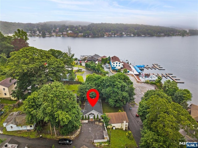 18 Lee Ave, Jefferson Township, NJ 07849 - aerial overview of property's location featuring a large body of water