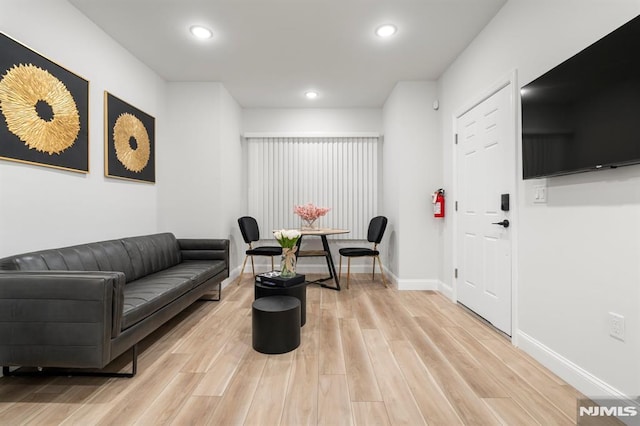 36 Kent, Newark, NJ 07108 - sitting room with light wood finished floors and recessed lighting